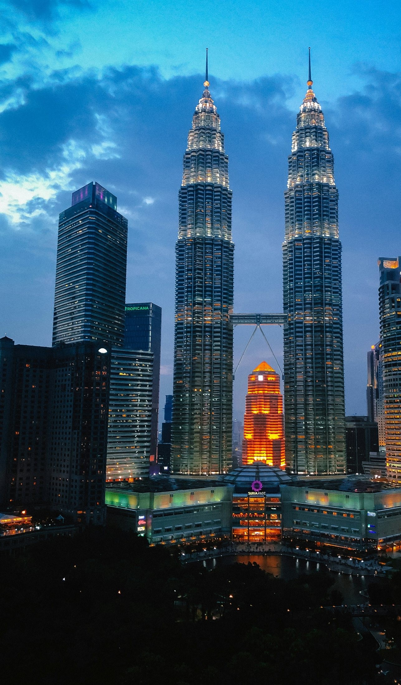 The Petronas Twin Towers at dusk, Kuala Lumpur